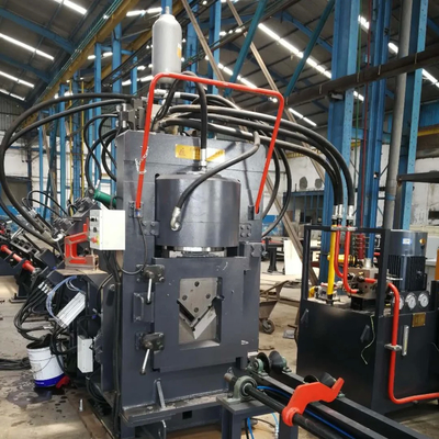Weiterentwickelte CNC-Computer-Nummersteuerung Winkel-Punchmaschine Präzisionstechnik