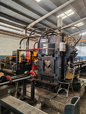 Erweiterte CNC-Schnellmaschine für Schwerwinkel-Punching, Markierung, Scheren und Scheren