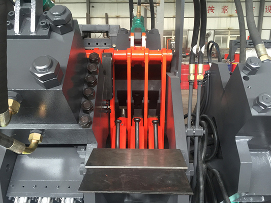 Hochgeschwindigkeits-CNC-Winkelbohrmaschine / Winkelstaubmaschine / Winkelmarkierungsmaschine