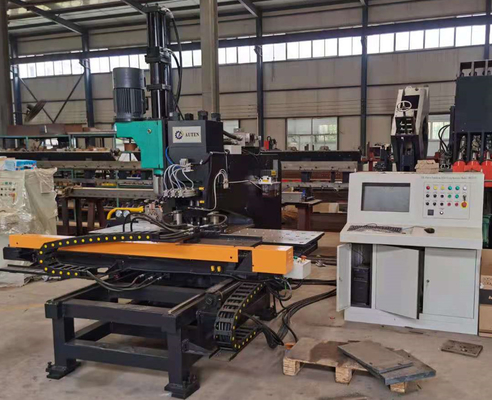 1200KN Servo-Zuführungsbohrkraft Cnc Plattenlochbohrmaschine mit 26mm Max-Punching-Durchmesser