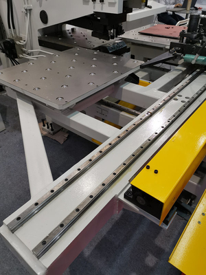 3000r/min Profi-CNC-Plattenbohrmaschine für die großtechnische Verarbeitung