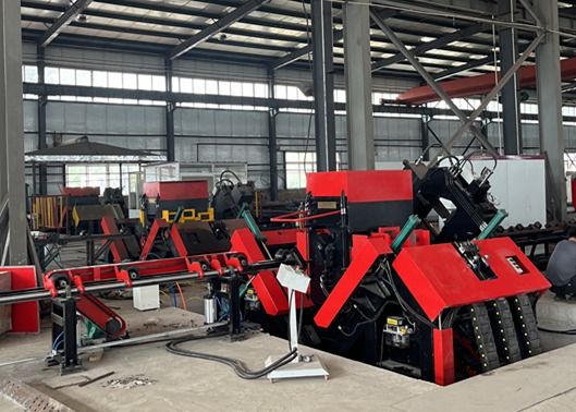 220V Stahlbohr-, Stanz- und Markierungs-CNC-Winkelbohrmaschine mit SPS-Kernkomponenten