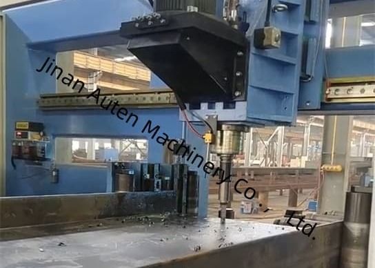 BT40 Modell Hauptspindel Hochgeschwindigkeits-Präzisions-CNC H-Träger Bohrmaschine 5-30mm Lochdurchmesser