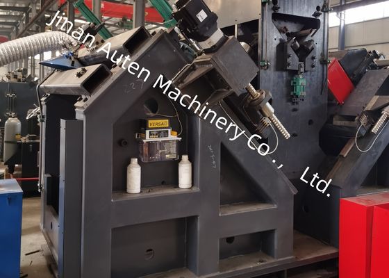 2 Gruppen, insgesamt 6 Bohrer CNC-Winkelbohrmaschine 40 m/min maximale Vorschubgeschwindigkeit des Winkels