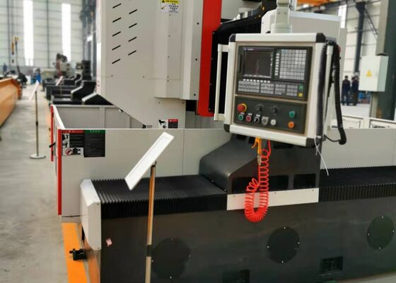250 mm Dicke CNC-Gantry-Metallplatten Stahlbohrmaschine 22/30KW Servo Spindelmotorleistung