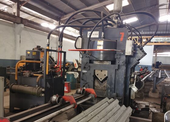 32x7x3m Gesamtgröße Winkelprofil Verarbeitung CNC Winkel Eisen Stahl Turm Maschine Linie 3 CNC Achsen