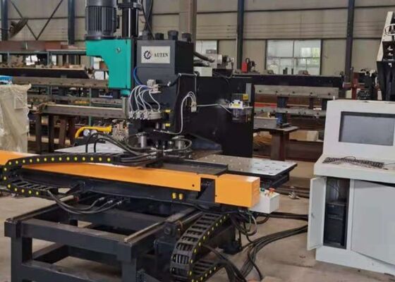 Modell BNHD120 CNC-Bohrmaschine für das Bohren von Metallplatten, Stanzmarkierung 4 Druckstationen