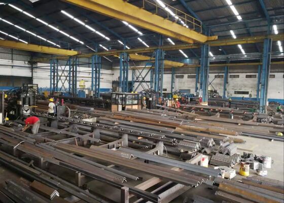 Mit Markierungs-Schnittfunktion Cnc-Winkel-Punchmaschine für Stromkommunikationsturm