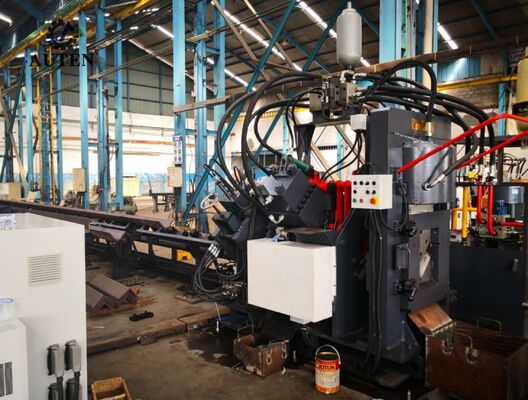 Präzisions-Hochgeschwindigkeits-CNC-Punching-Markierungs-Scherenlinie für Winkel mit intelligenter Steuerung