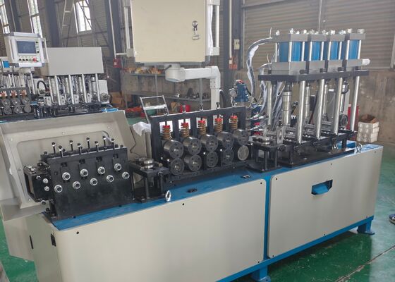 Modell FF50-5 CNC-Flachschraubmaschine 30 mm Min. Durchmesser zum Klemmen