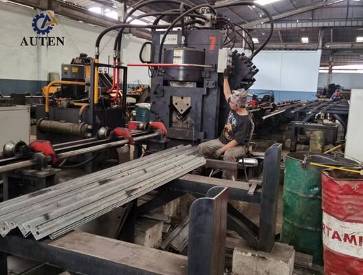 JNC1010 CNC Angle Punching Machine For Long Length Angle Steel Processing Up To 12 Meters