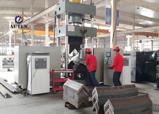 Modell HQ250-700 CNC Winkelstahlbiege- und Heizmaschine für flache Metallbleche