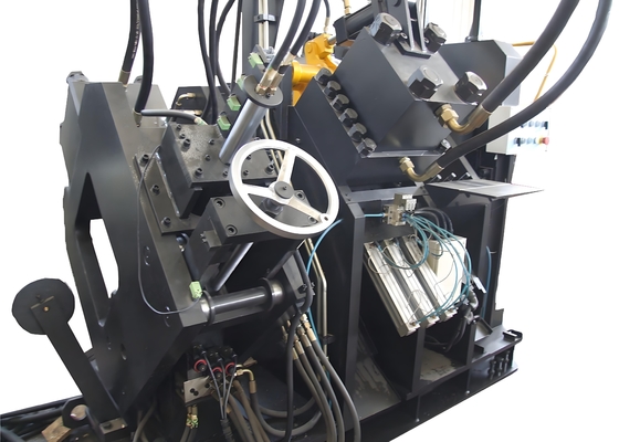 Die hochpräzise CNC-Winkelstahl-Produktionslinie gewährleistet einen langfristig stabilen Betrieb.