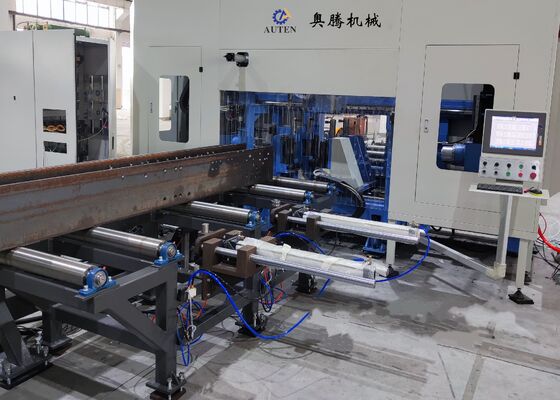 Ausgerüstet mit 3 Spindeln CNC H Balkenbohrmaschine für Stahlkonstruktionsindustrie