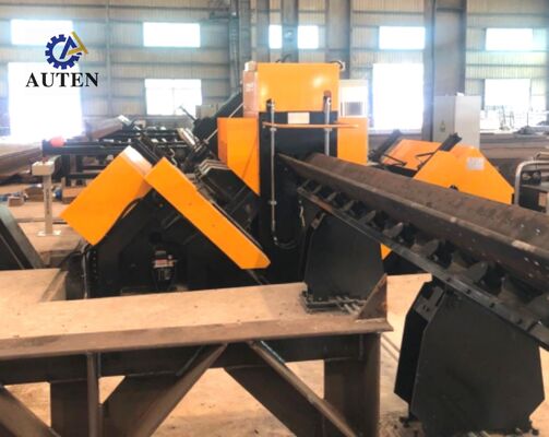 Premium CNC Winkelbohr- und Markiermaschine mit automatischer Beschickung